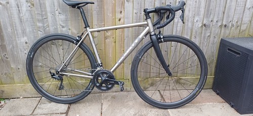 Planet spitfire titanium - x,