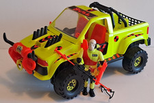 Crash Test Dummies Flip Over Truck Pickup complete with Bull Action Figure