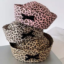Japanese Style Bow Leopard