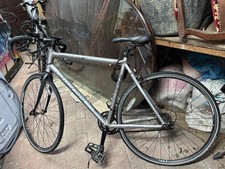 bicycle carrera