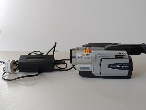 Sony handycam dcr trv130e - sony,