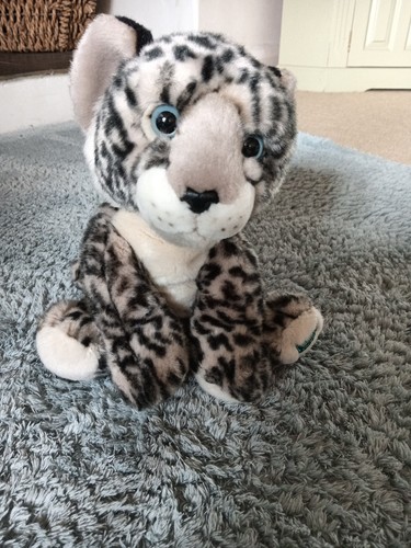 Bbc earth snow leopard soft - earth,