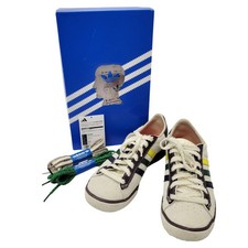 Used men women adidas - women's,