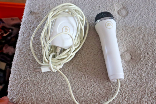Logitech white usb wired - ea,