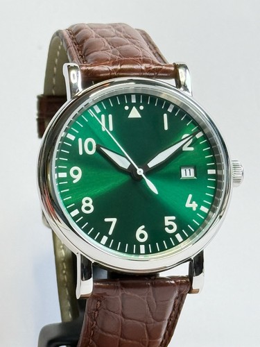 Very elegant pilot watch - elegant,