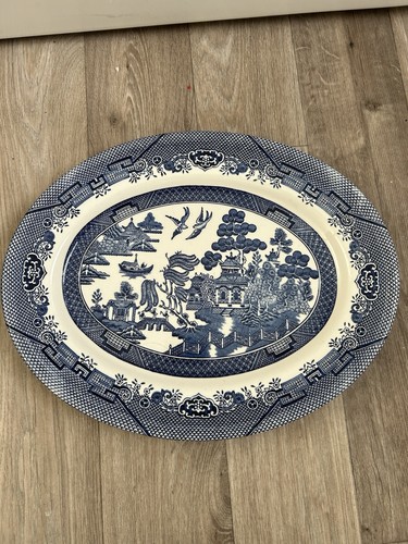 Vintage churchill blue willow - churchill,