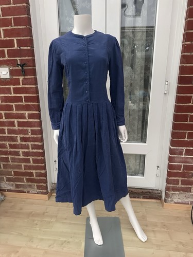 Vintage laura ashley - laura,