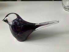 Glass bird.  Clear glass at edge of tail and purple inside - Please see Pictures