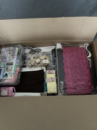 Huge sewing bundle lot - bundle,