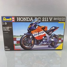 Revell 1/9 Honda RC211V Repsol