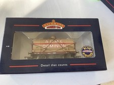 Bachman Acme  Dominion Tank
