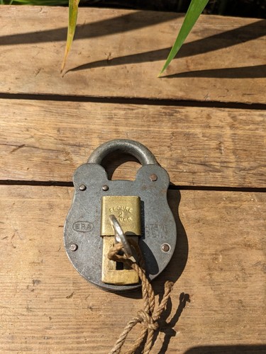 Vintage era secure lever - 2,