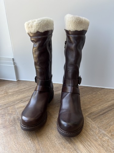 Celtic sheepskin trim - &,