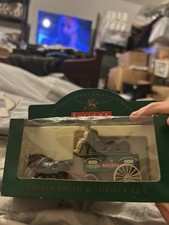 Fullers Horse And Wagon Set