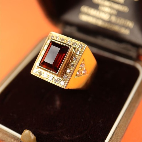 Ring with citrine and - , 6