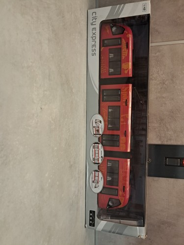 Scale red city express - scale,