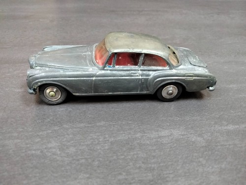 Corgi toys 224 bentley - no.,