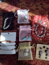 Various Jewellery Earrings