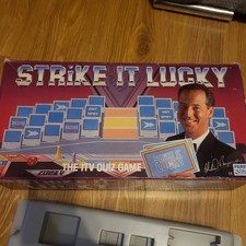 Vintage Strike It Lucky ITV Quiz Family Board Game Parker 1988 Complete