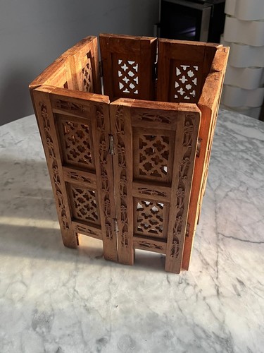 Vintage wooden hand carved - wooden,