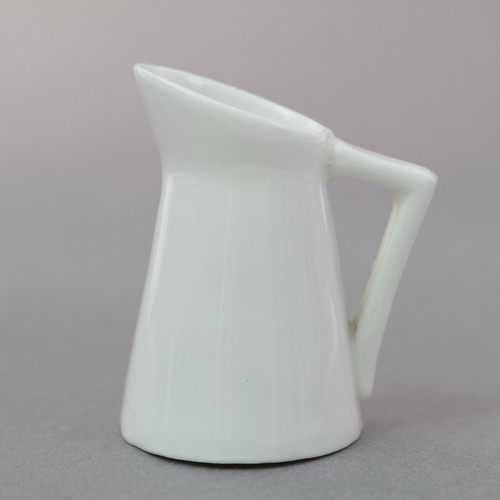 Royal crown derby miniature - derby,
