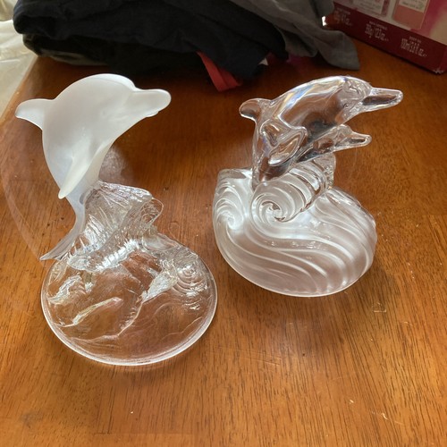 Glass dolphins ornaments - x,