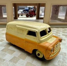 Dinky Toys Bedford Van