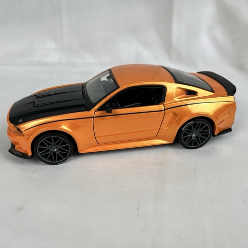 Maisto ford mustang diecast - maisto,