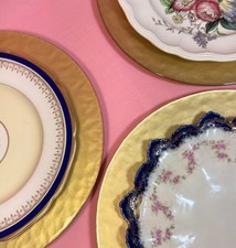 ✨8X Gold Glass Charger