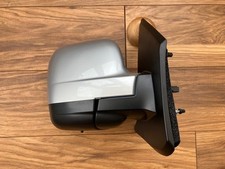 Fits Nissan Primastar 22-25