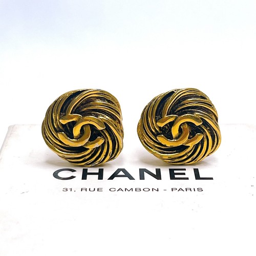 Chanel signed 2223 earrings - chanel,
