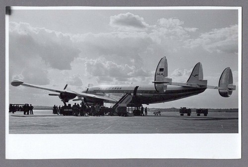 Lufthansa lockheed super - lockheed,