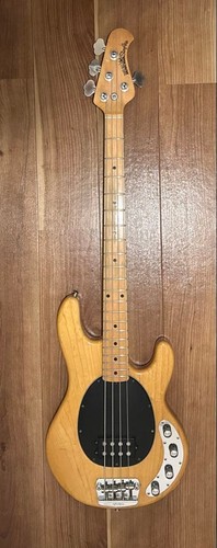 Music man stingray 4 - man, sr-4