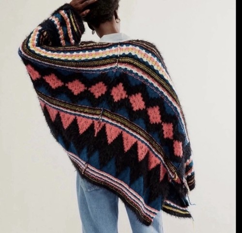 Free people running wild - free,