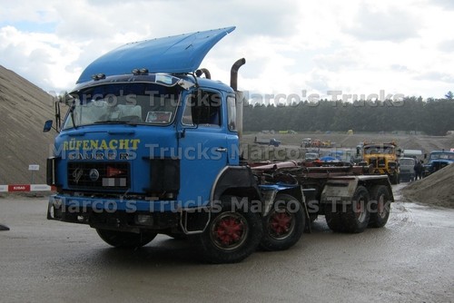 Truck photo saurer d330 - truck,