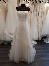 Eglantine Ivory Lace Strapless Wedding Gown Cheap Bargain, size 12