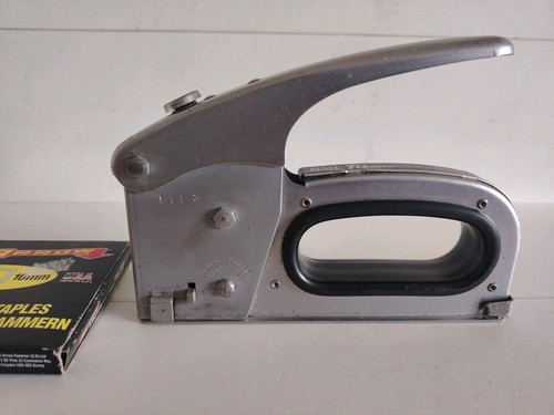 Rexel titan tacker staple - rexel,