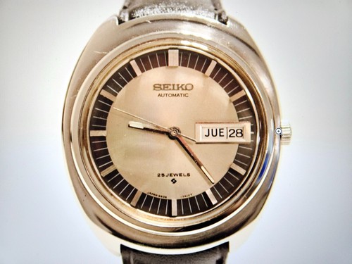 Vintage japan two - two, dial