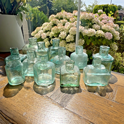 Old fashioned glass ink - old,