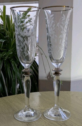 Champagne flutes pair etched