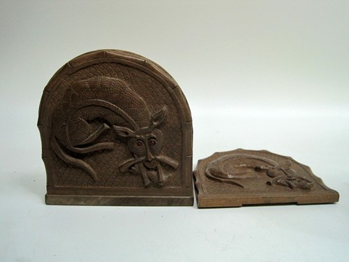 Set vintage carved wood - of, 2