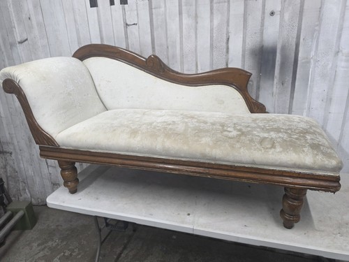 Vintage wooden chaise - vintage,