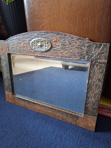 Vintage arts crafts style - &,