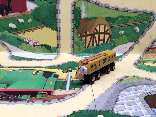 Thomas and friends wooden - thomas,