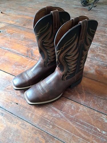 New ariat wide square toe - new,