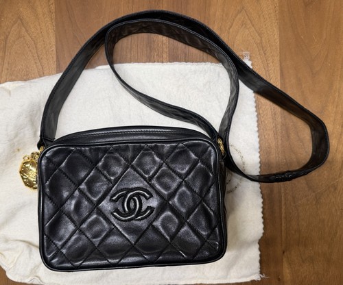Chanel black lambskin - black, vintage