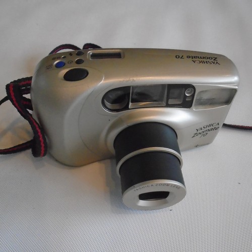 Yashica zoomate 35mm - zoomate, 70