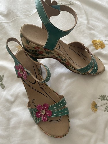 Rare gracosy colourful wedges - rare,