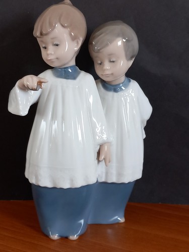 Nao lladro choir - nao,