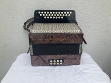 Hohner Club IB 8 Bass Keys